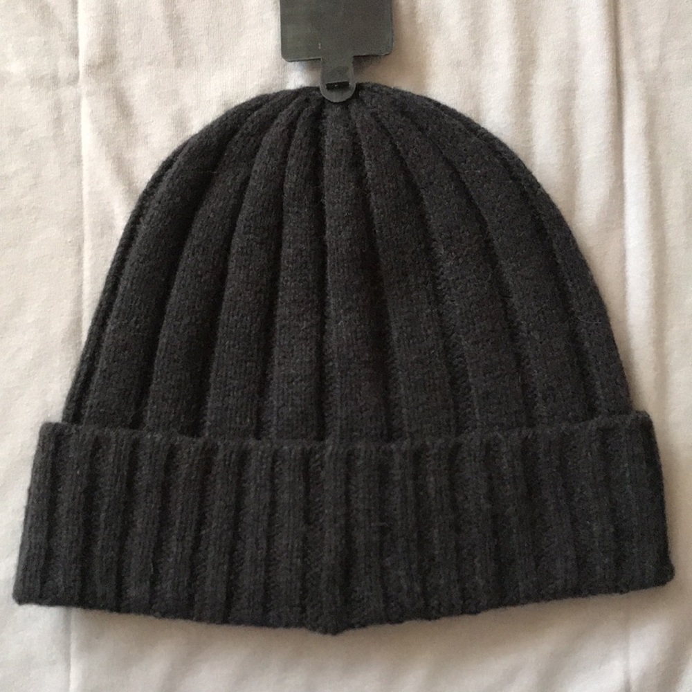 Brand New Polo Ralph Lauren Navy Blue Knit 50% Wool Beanie Hat - Picture 9 of 11